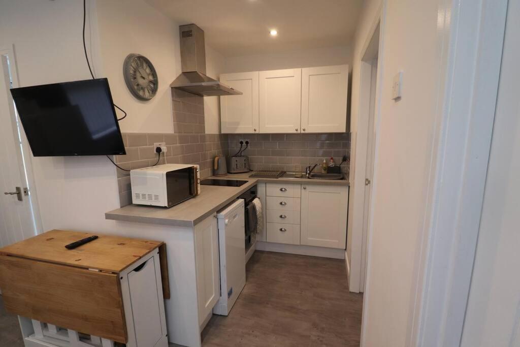 Cosy Two Bedroom First Floor Apartment Birmingham Buitenkant foto